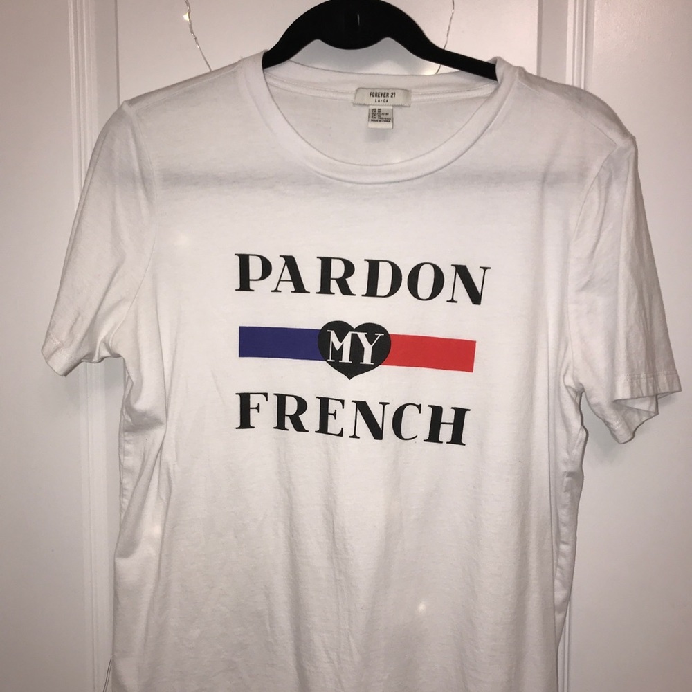Forever 21 T-Shirt